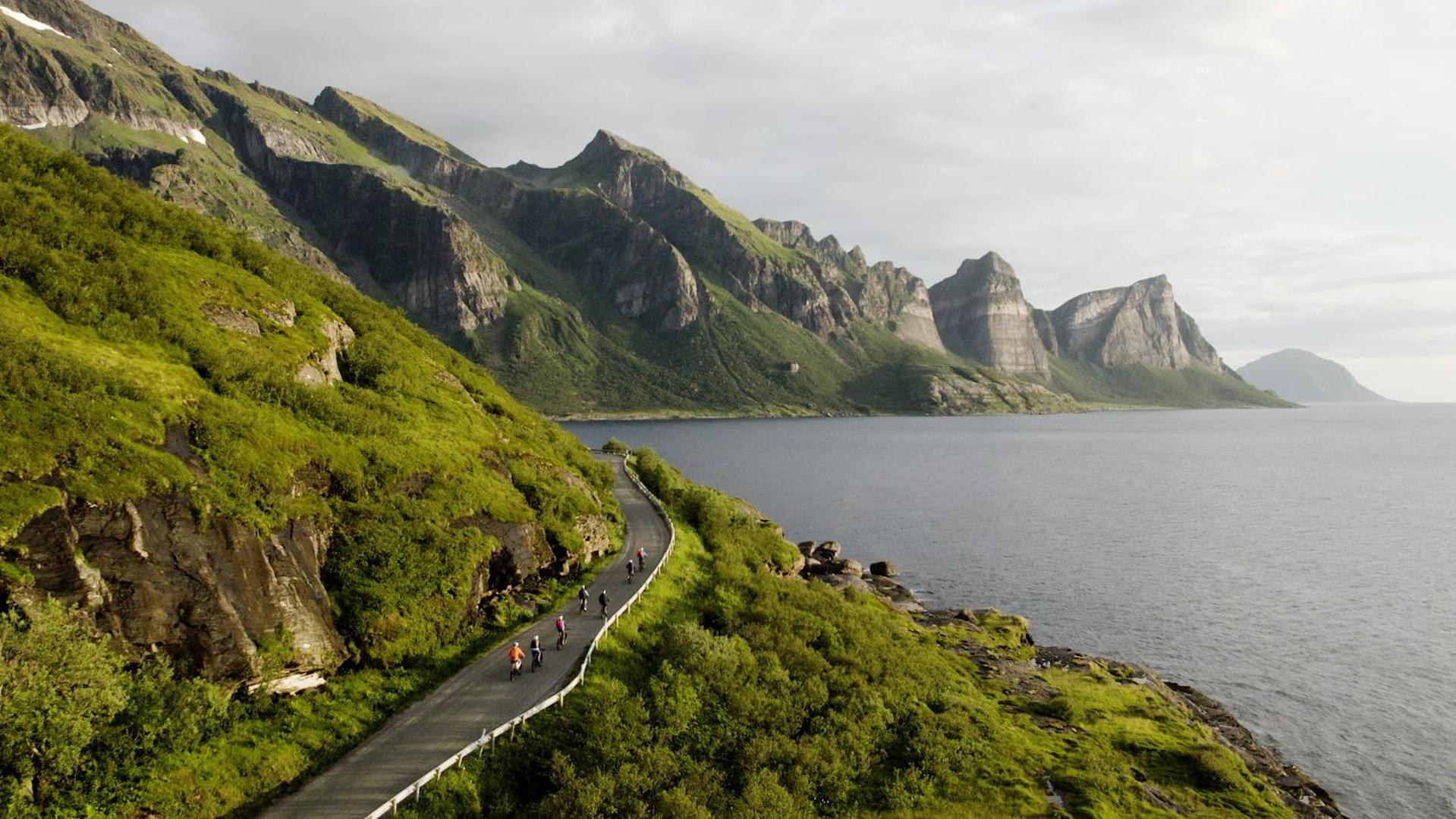 Отель Gulbrakka Basecamp Glomfjord Экстерьер фото